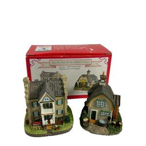 VTG All in One Liberty Falls Sinclair Hotel Sinclair Carriage House Americana